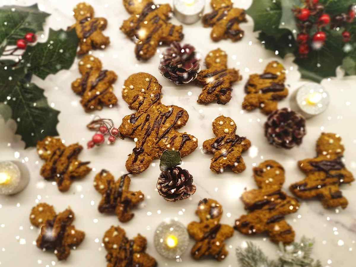 Cranberry & Pistachio Gingerbread&nbsp;Biscuits