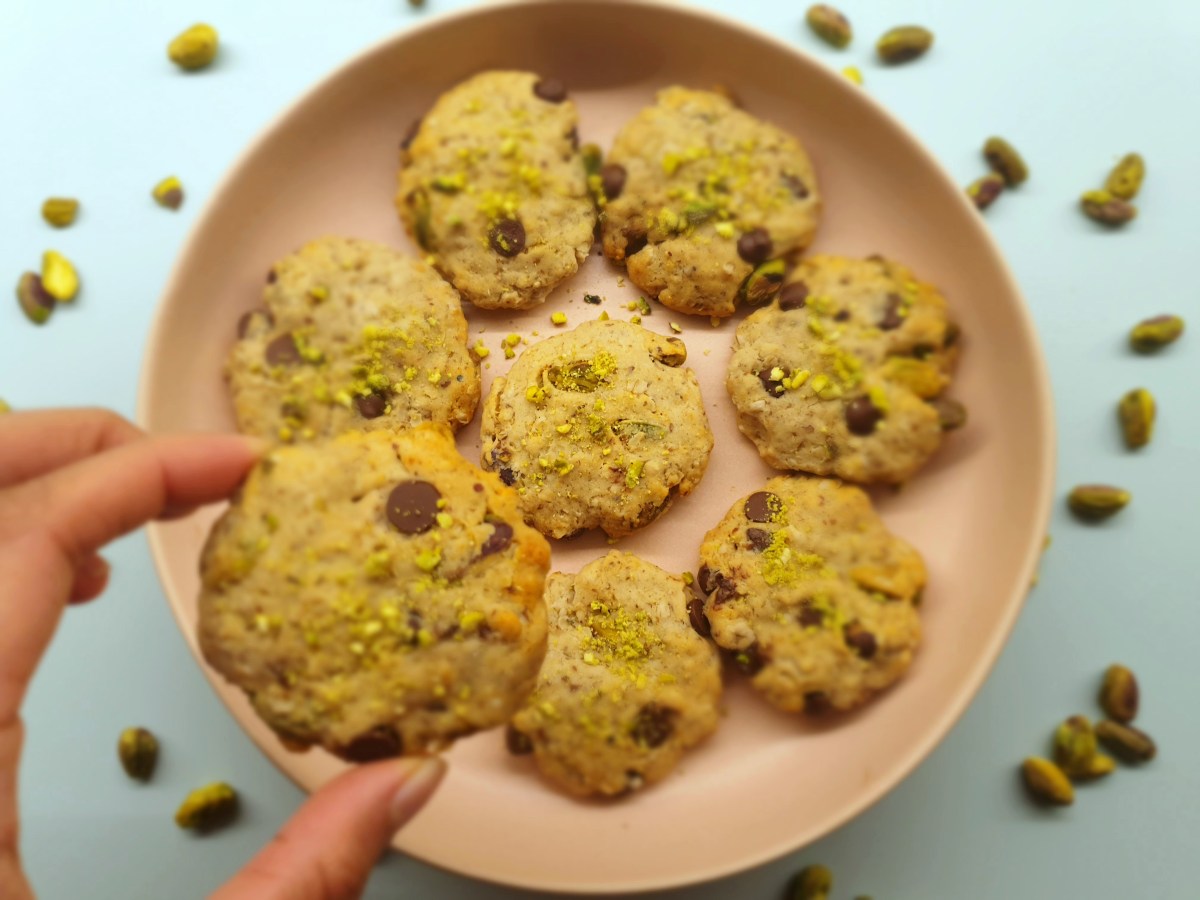Pistachio Cardamom Biscuits