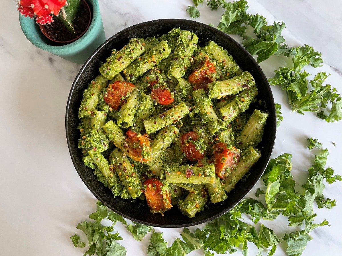Kale pesto pasta