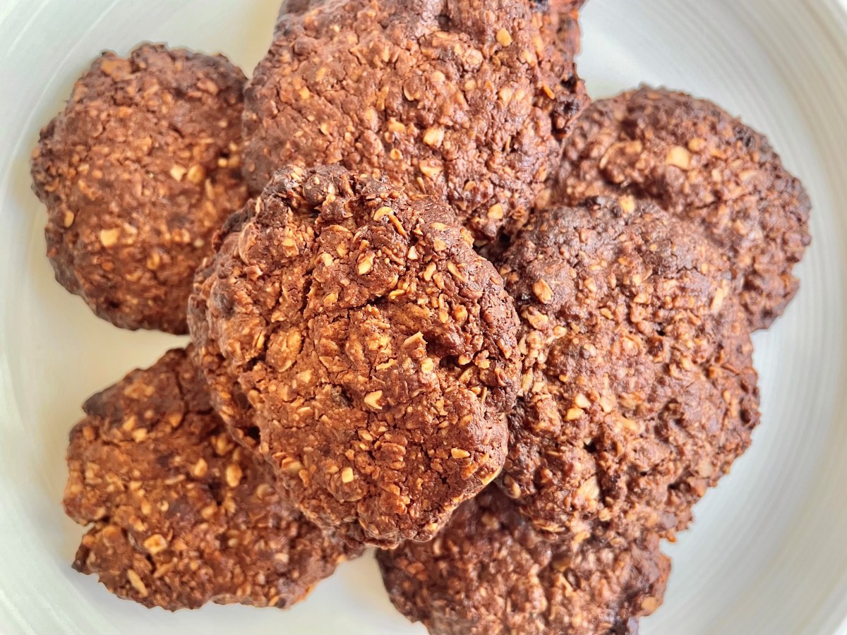 Chocolate Oat Cookies