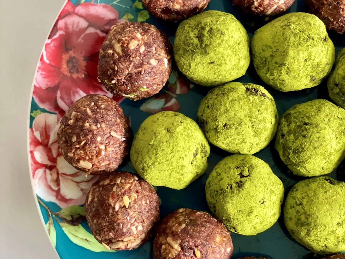 Seeded Coconut Energy&nbsp;Balls