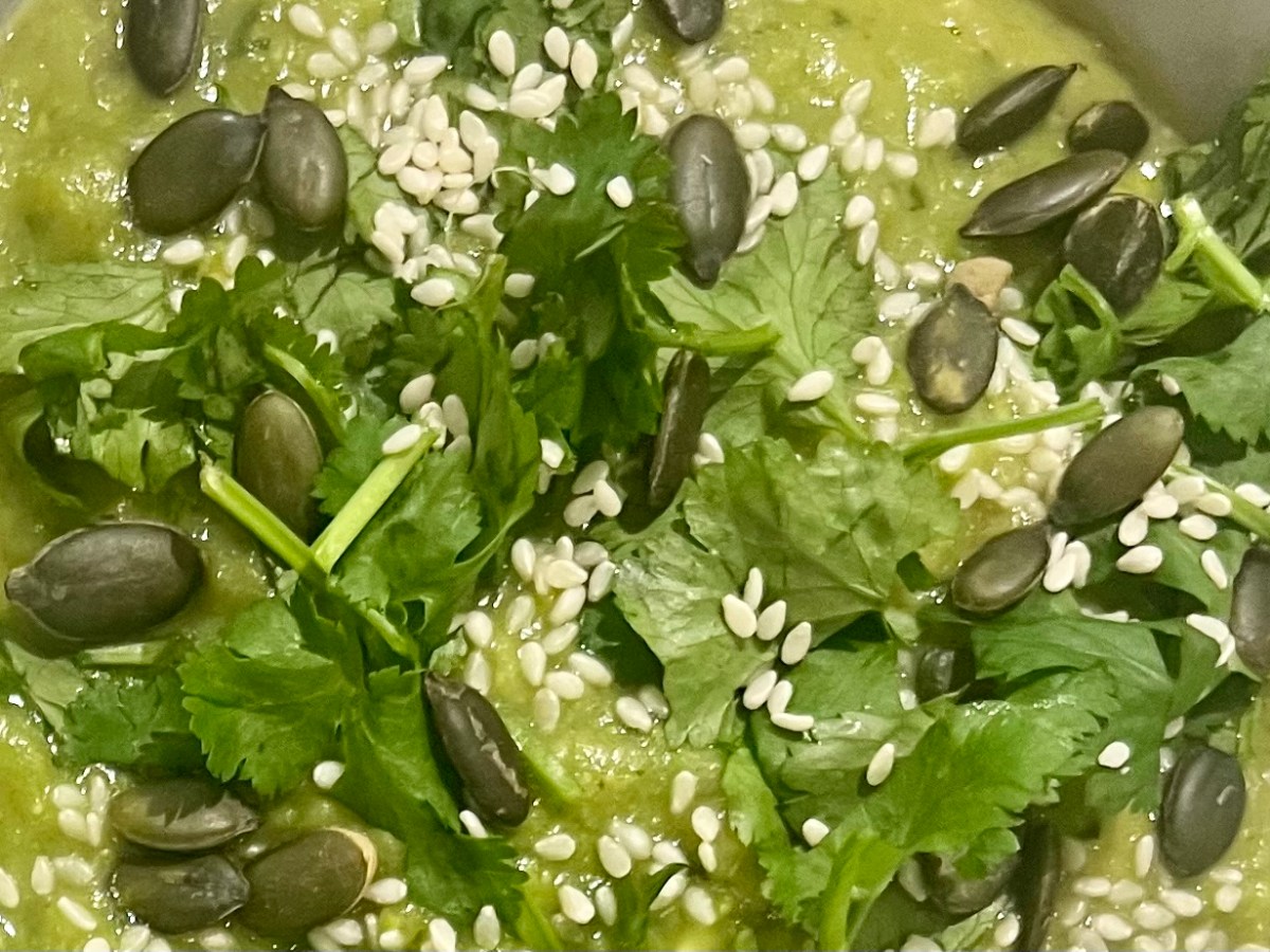 Courgette & Pea&nbsp;soup